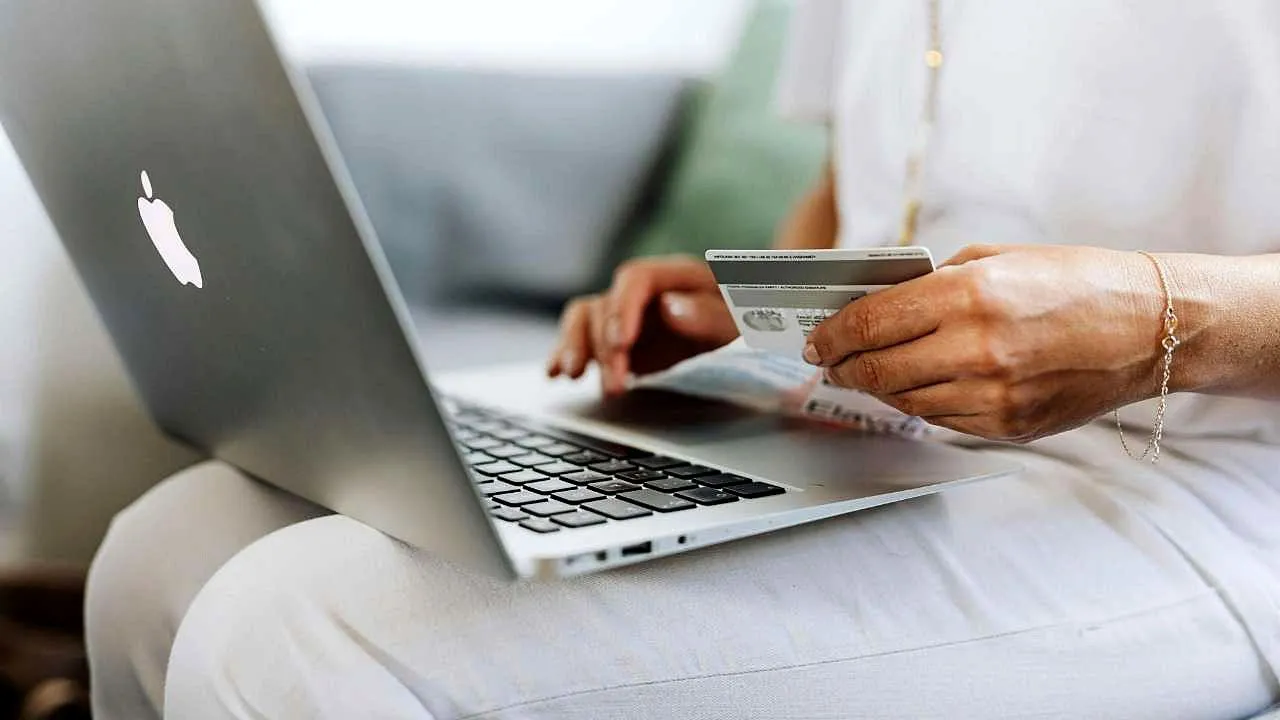 5 e-commerce tech terms every shopper should know
