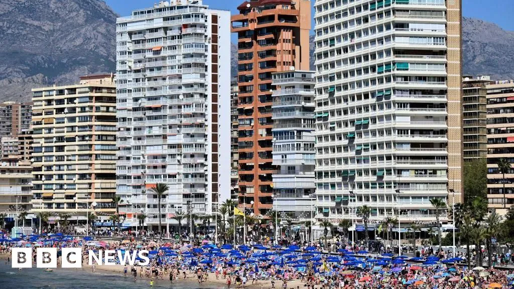 British man dies in Benidorm after swim
