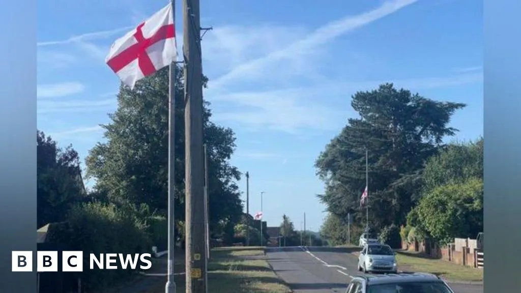 Reform UK-led councils warn against flags on posts