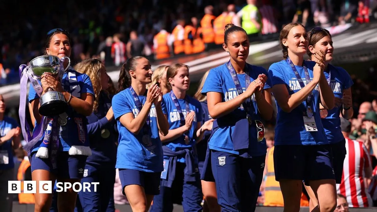 'Proud moment' beckons as Ipswich start life in WSL 2