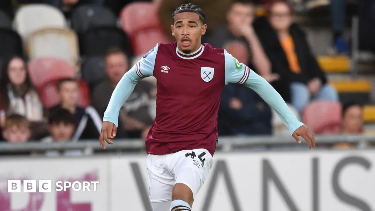 West Ham youngster Robinson 'ready to get stuck in' at Livi