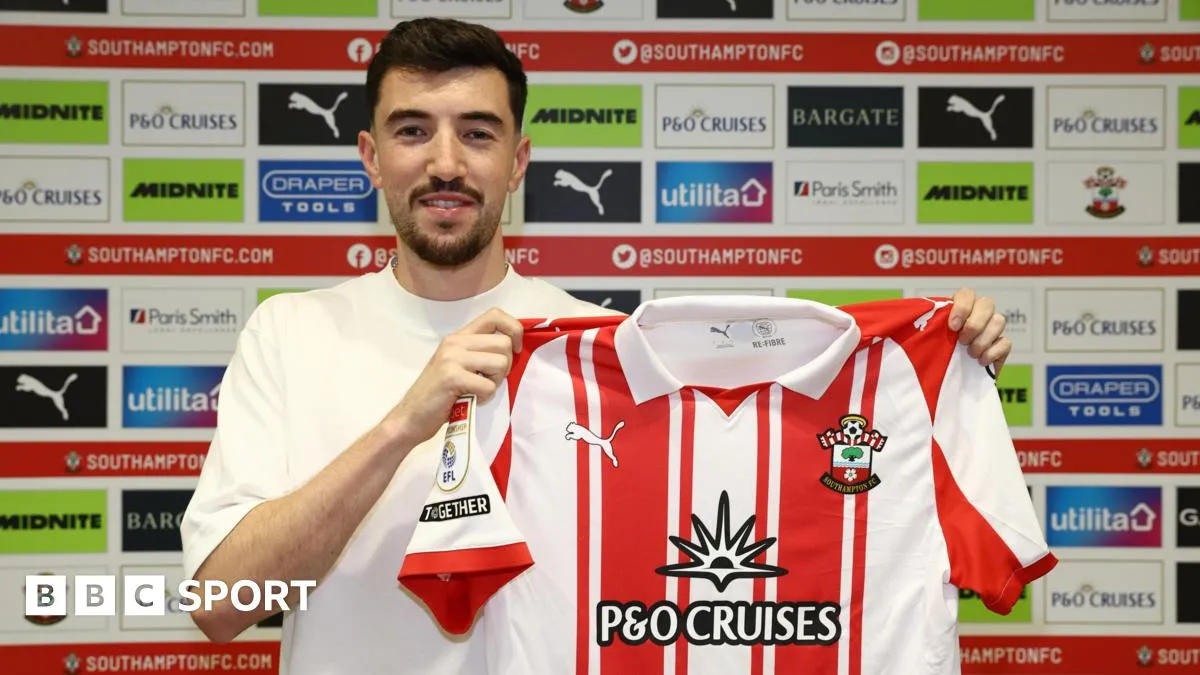 Southampton sign Middlesbrough midfielder Azaz