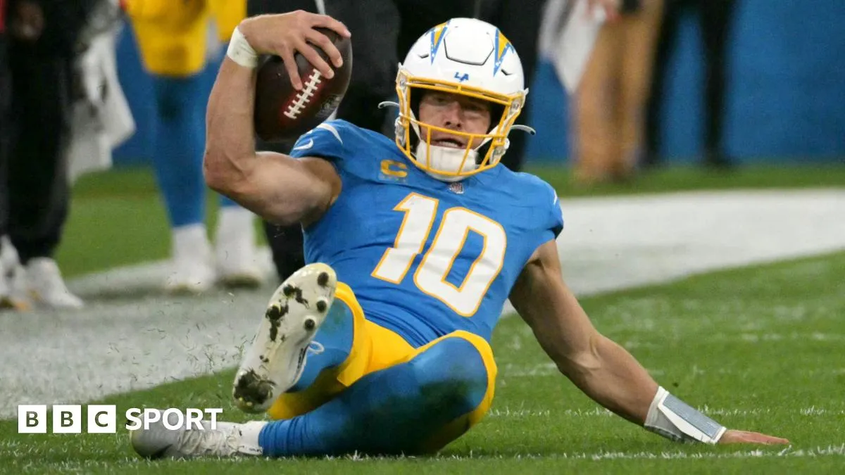 Herbert inspires Chargers to win against Chiefs