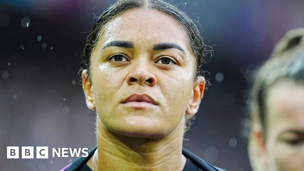 Second arrest over racist abuse of Carter