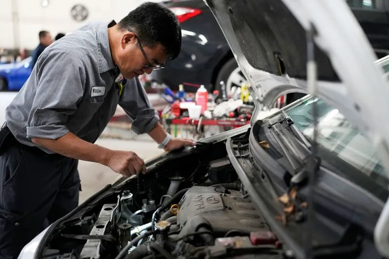 Car prices are in check. But get ready for sticker shock on repair bills | CNN Business