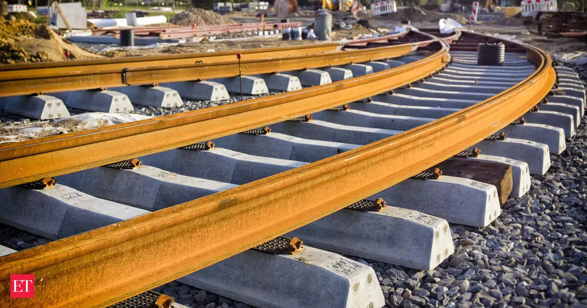 India is said to plan $3.4 billion rail lines near China border