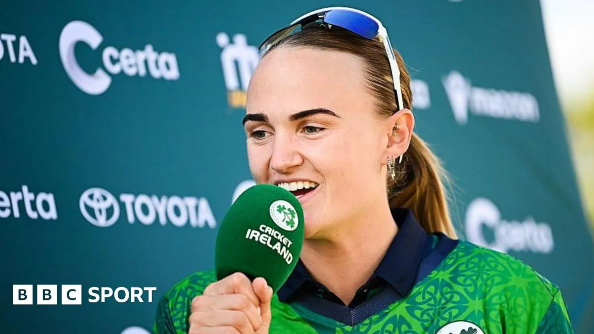 Lancashire Women bring in Ireland captain Lewis