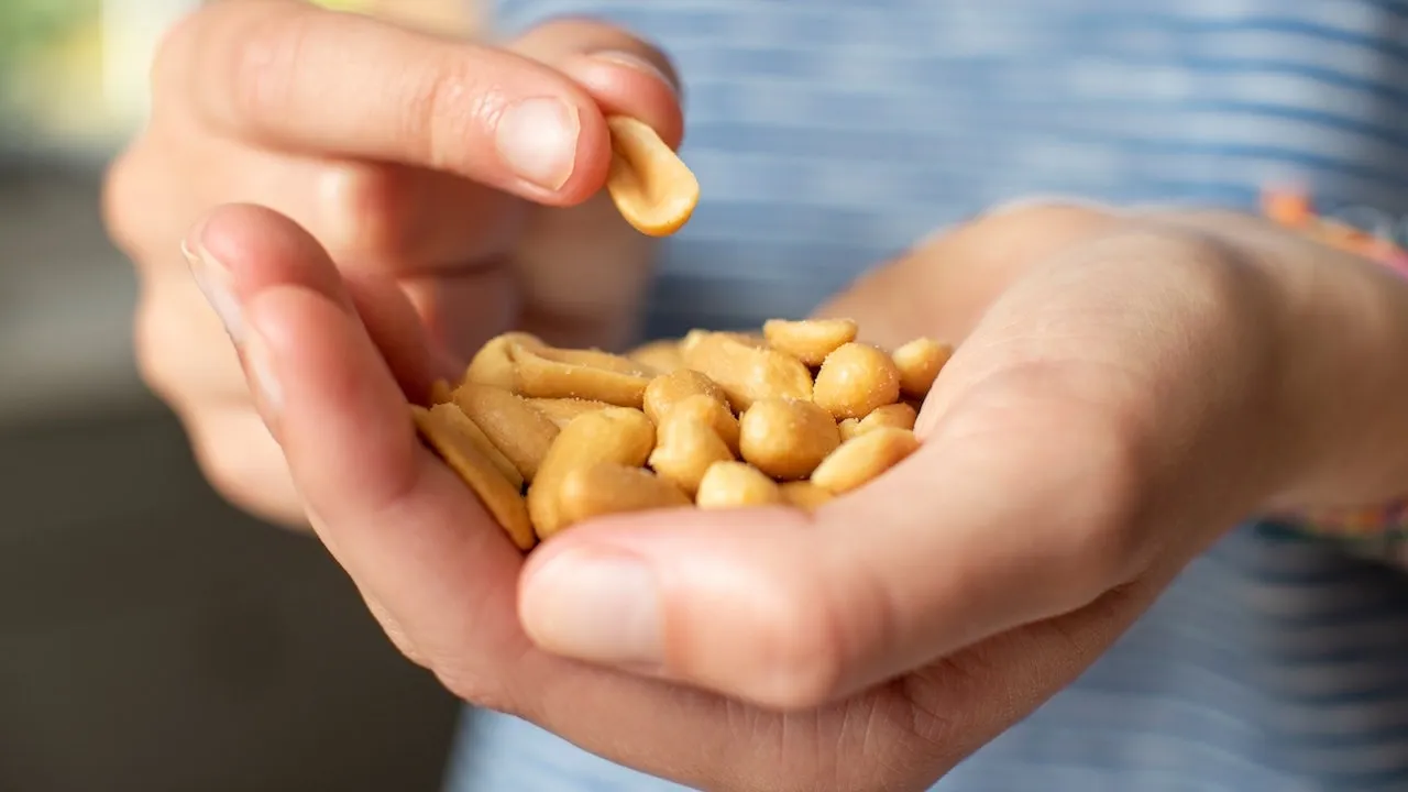 Common food allergy plummets nationwide after experts recommend bold new approach